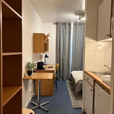 شقة In Les Moulineaux *